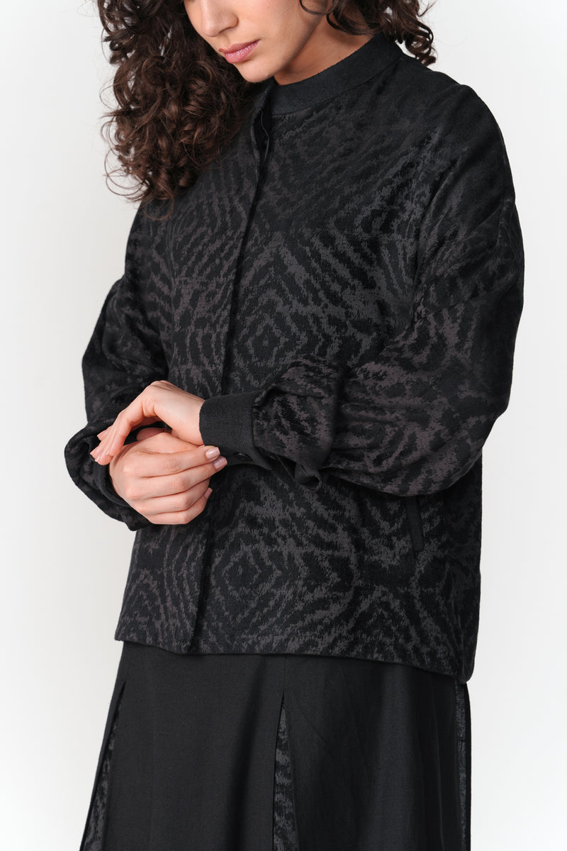 Jacquard Chenille Short Jacket jacket/overlay by Turn Black in black for women Worldwide