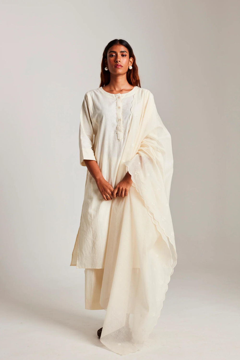 Vanilla Co-Linen Beaded Placket Kurta