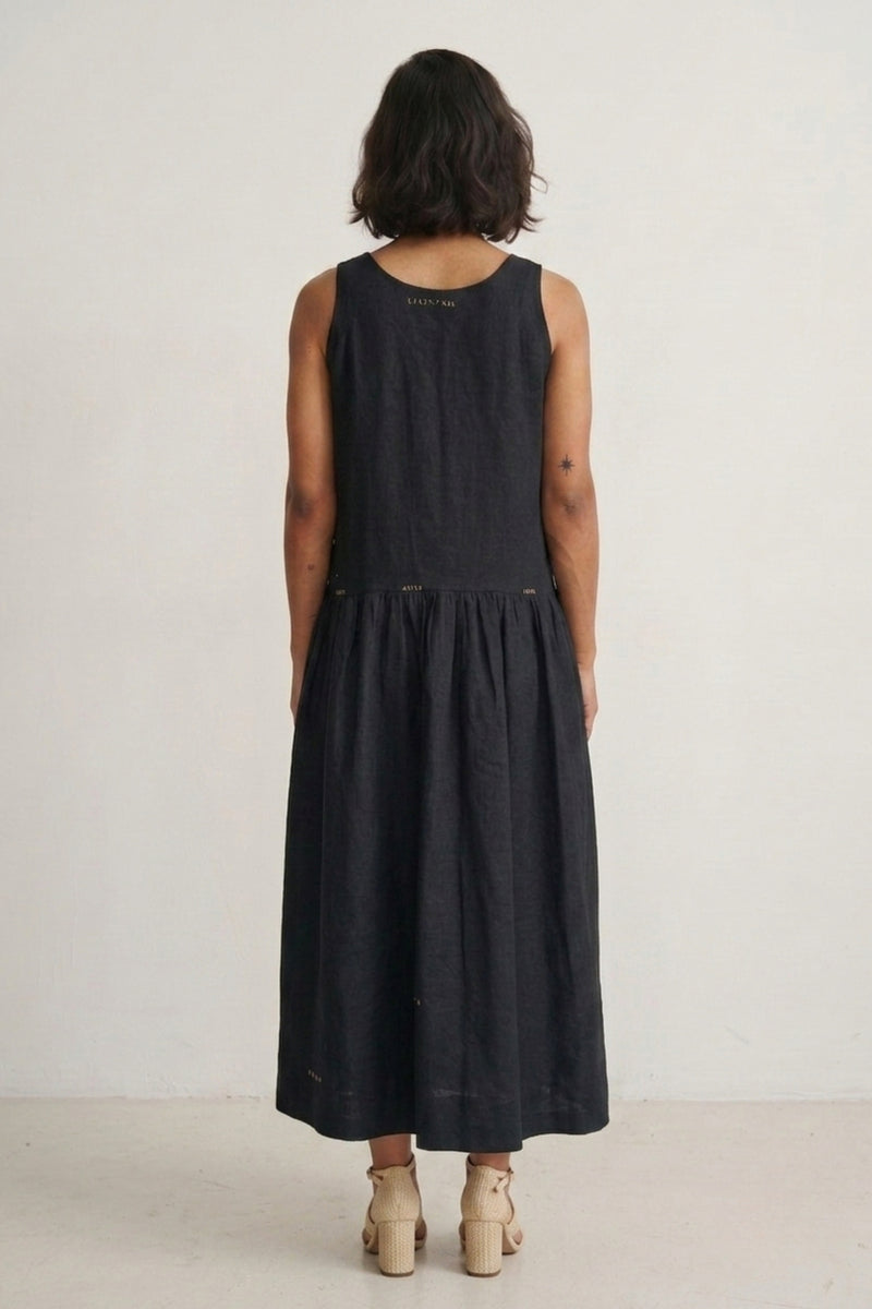 Susan Noir Dress hemploop, lyocell dress by Doodlage in black for women Worldwide