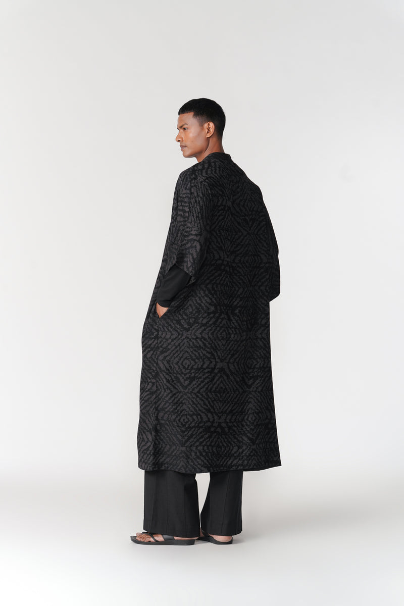Jacquard Kimono Sleeve Overlay viscose cotton jacket/overlay by Turn Black in black for women Worldwide