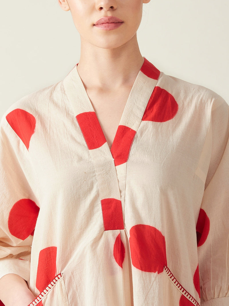 Polka Kurta Set cotton by Aavidi in white color for women Worldwide