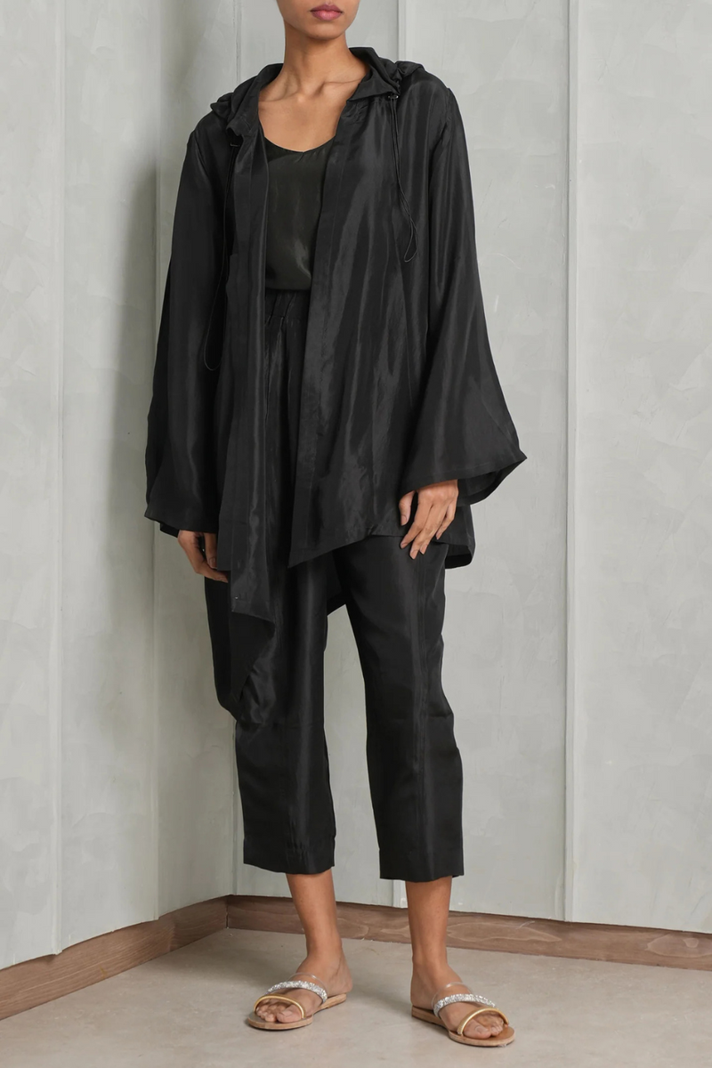INDRANI HOODED SET silk by Ituvana for women Worldwide