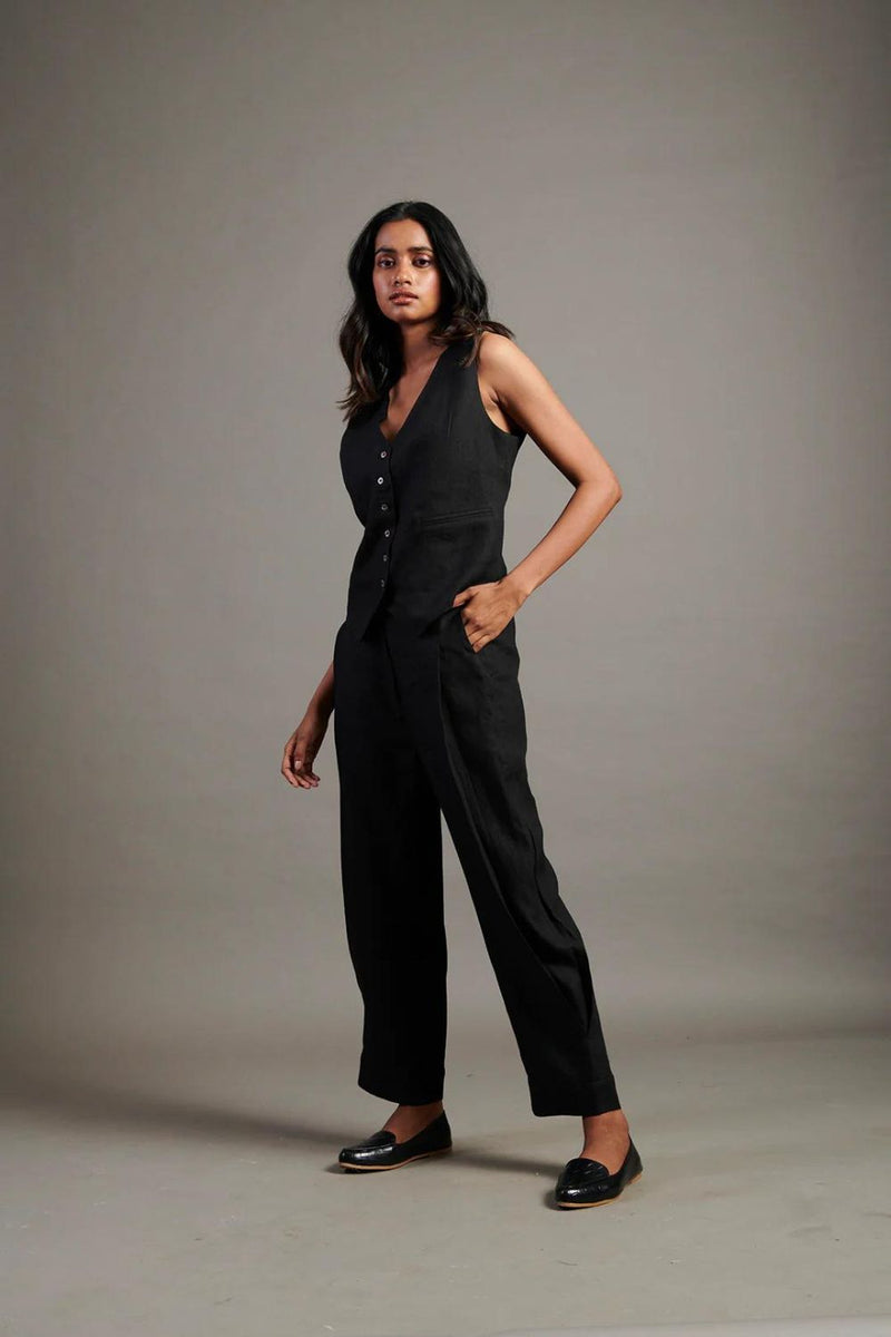 Kohl Linen Waist Coat Set linen by Saphed in black color for women Worldwide