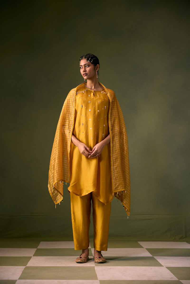 Acove Antifit Kurta Set vegan satin, organza satin kurta/kurta set by PRAHNAAYA in musturd yellow for women Worldwide