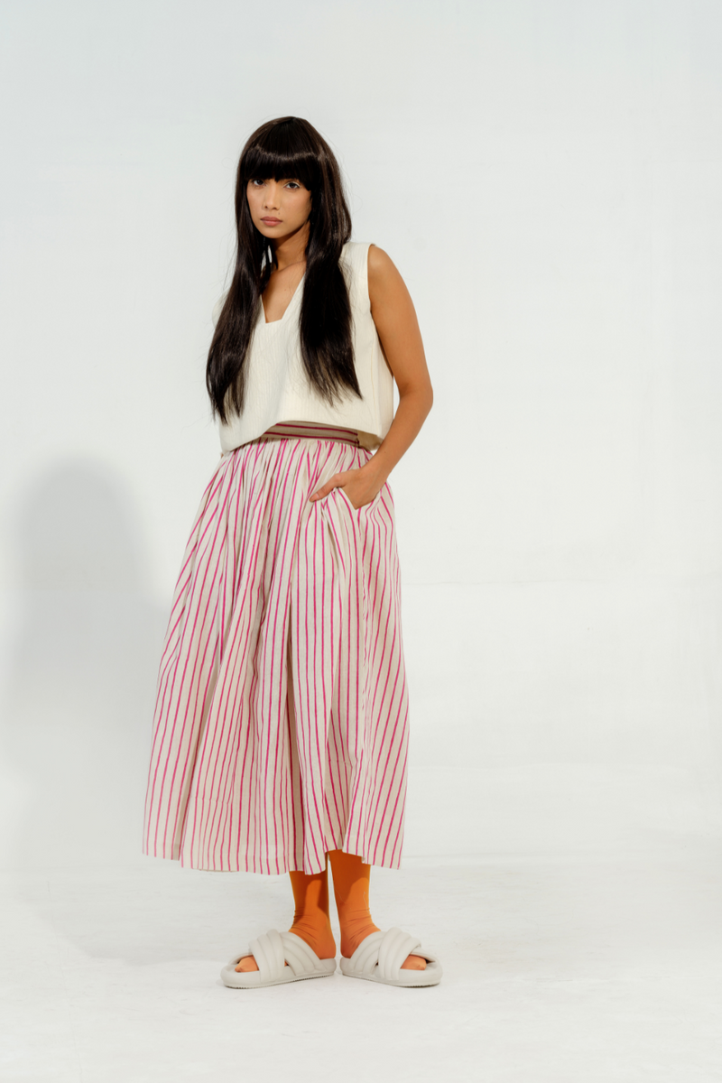 Oolong Top cotton matty tops and shirts by Stoique in natural for women Worldwide