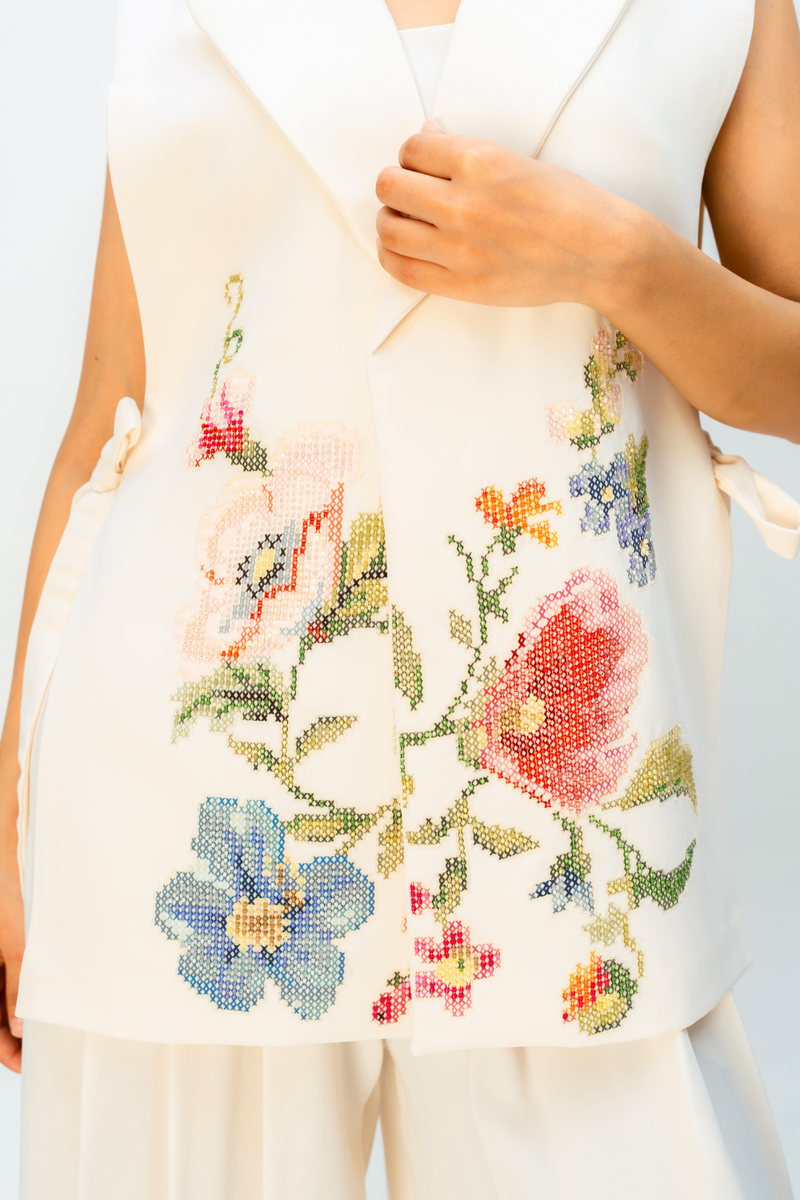 LIVING PETAL JACKET crepe jacket/overlay by Ode to Odd in off white for women Worldwide
