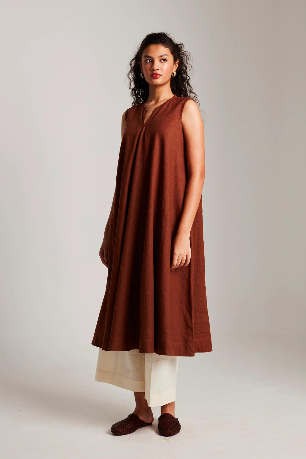 Mocha Co-Linen Sleeveless Flared Kurta