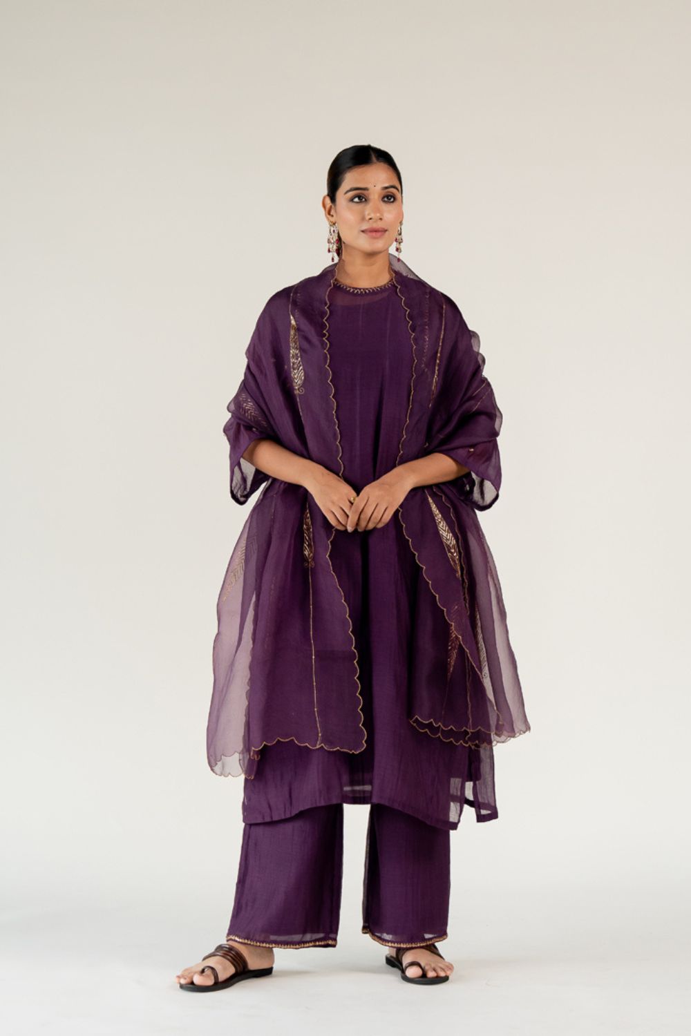 Caftan Kurta Set 
with Shama Odhani-Aubergine