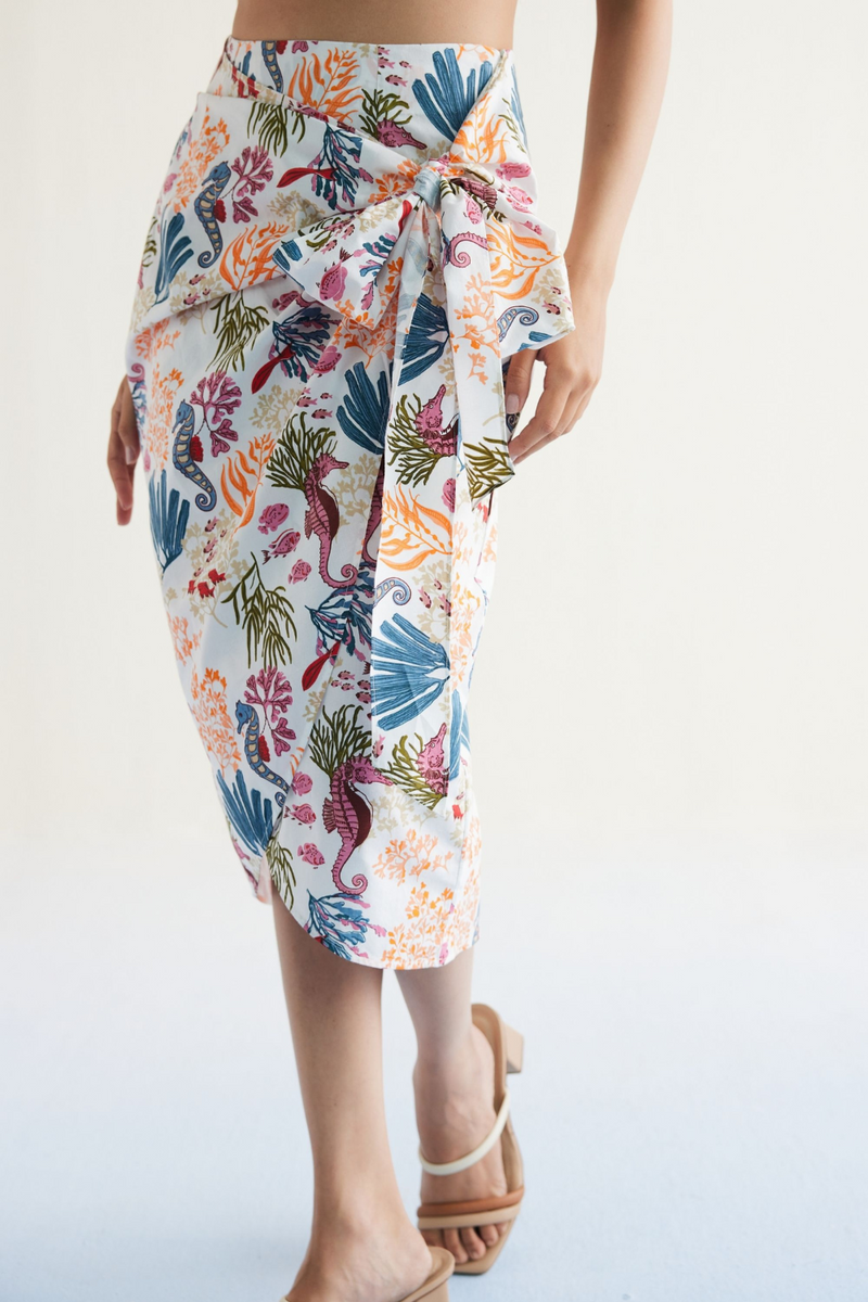 Blooming Reef Organic Cotton Wrap Skirt poplin by SUI in white color for women Worldwide
