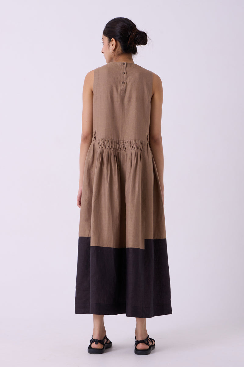 Sumi Brown Colourblocked Linen Midi Dress linen dress by The Summer House in brown for women Worldwide