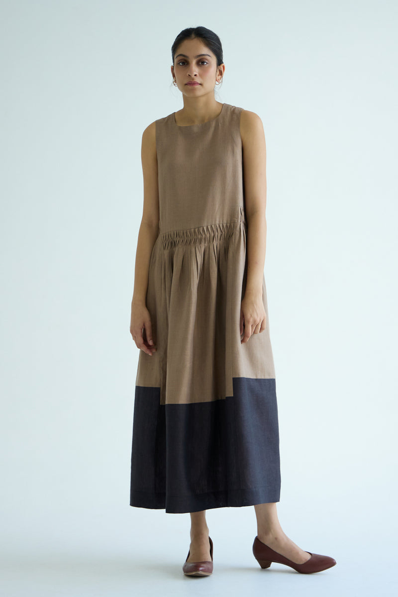 Sumi Brown Colourblocked Linen Midi Dress linen dress by The Summer House in brown for women Worldwide