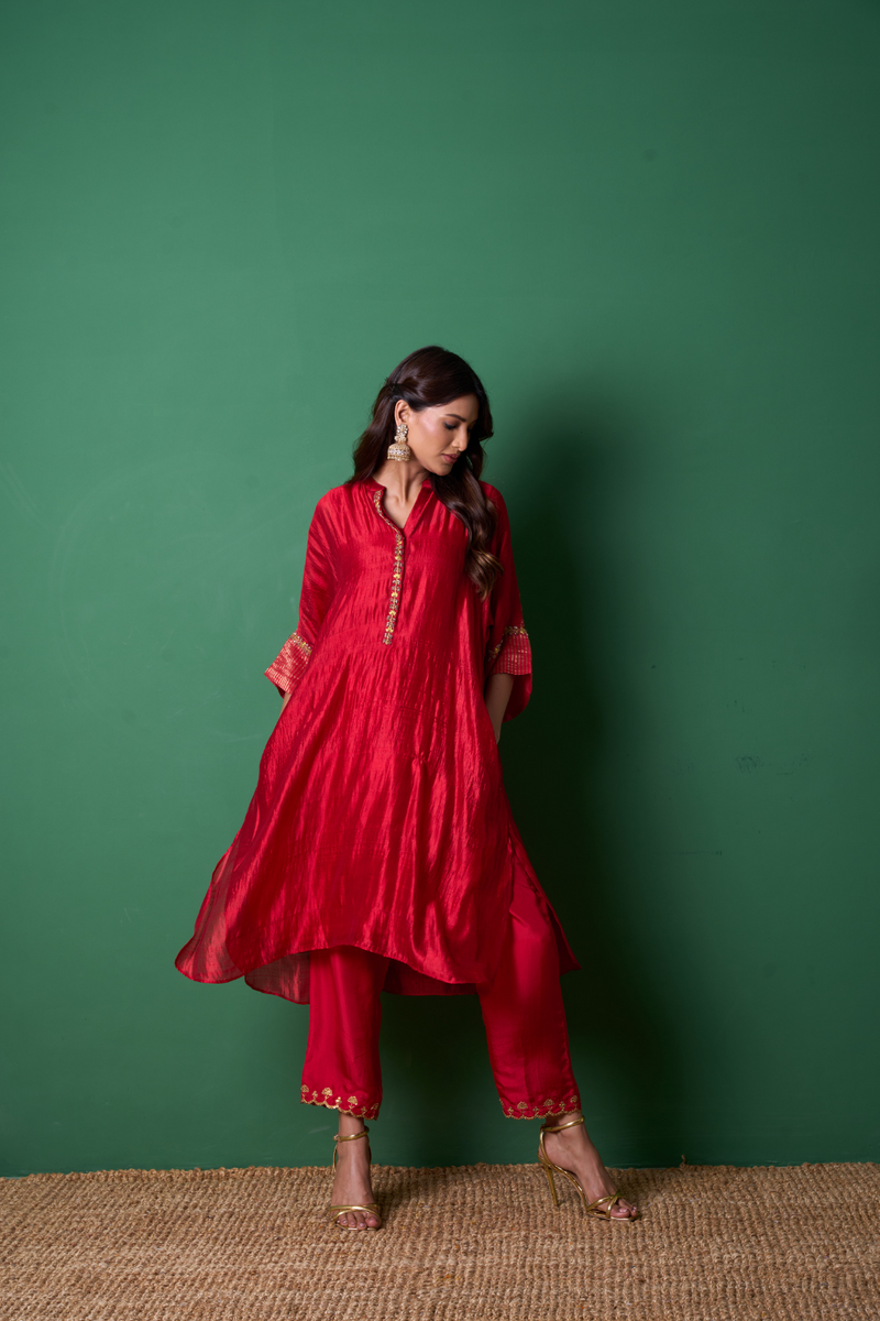 Radiance Kurta Set - Red silk by Priti Prashant in red color for women Worldwide