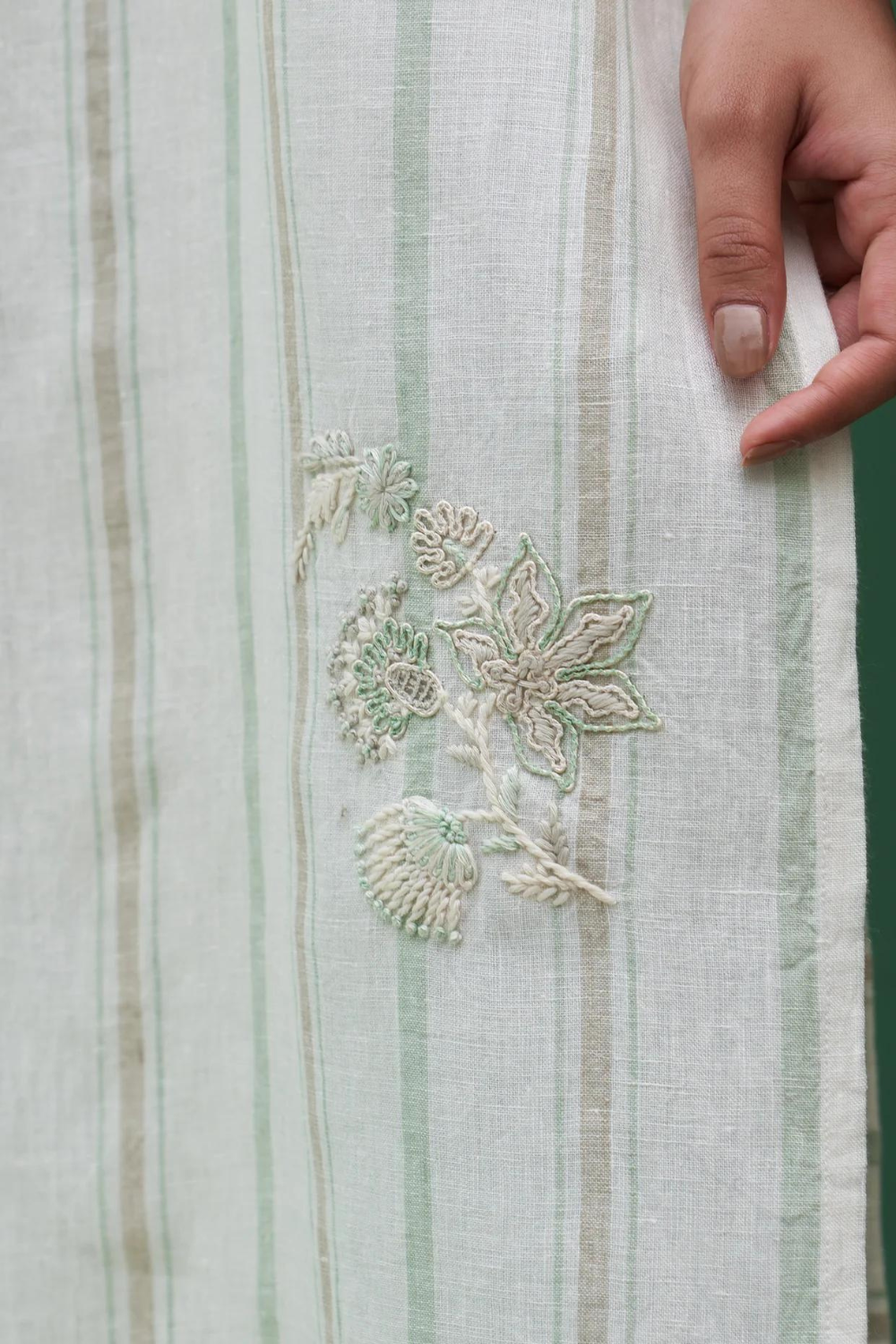 Eiko Striped Linen Kurta
- Mint