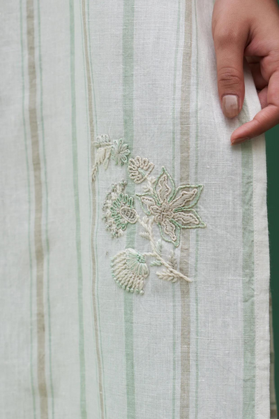 Eiko Striped Linen Kurta
- Mint