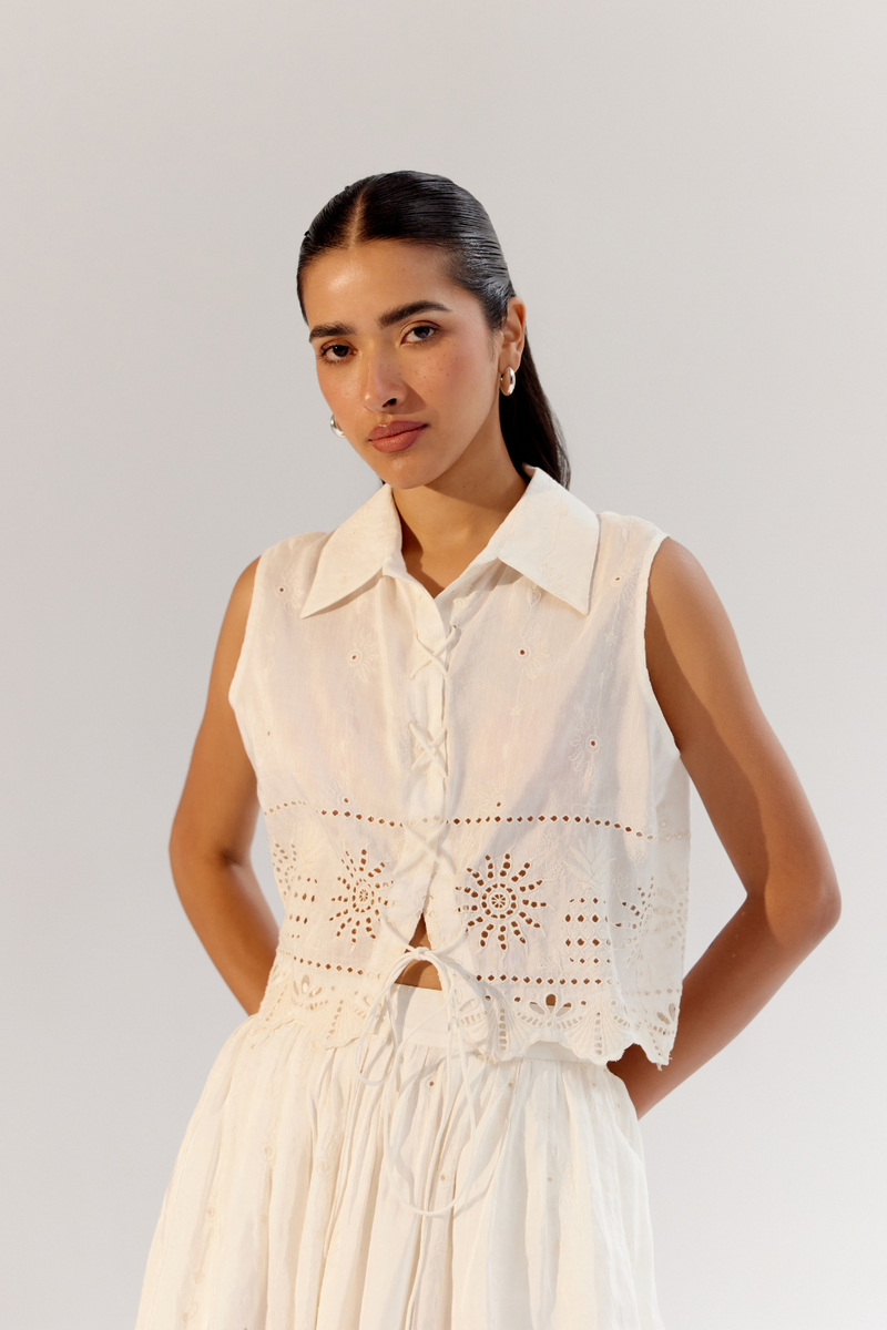 Freya Shirt - White linen by NOIB for women Worldwide