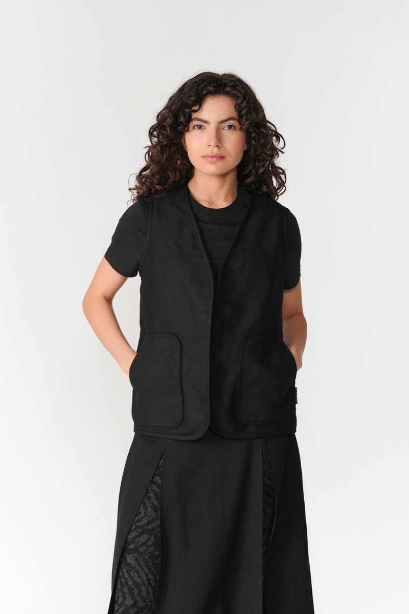 Duo Vest jacket/overlay by Turn Black in black for women Worldwide