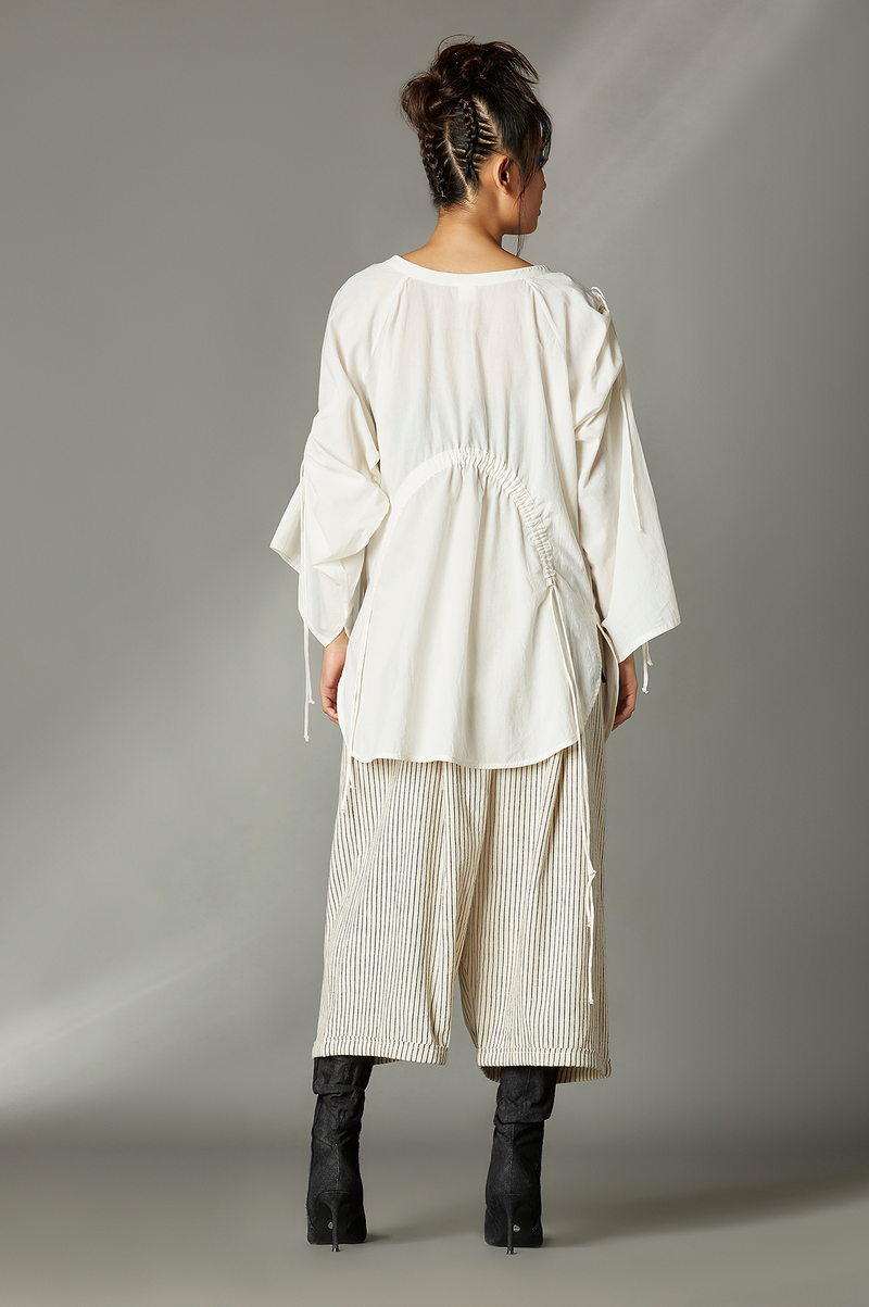Felix in White cotton by Chola in white color for women Worldwide