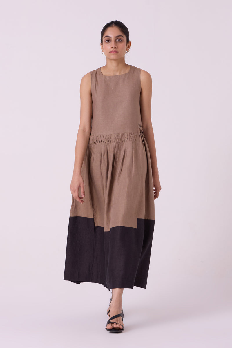 Sumi Brown Colourblocked Linen Midi Dress linen dress by The Summer House in brown for women Worldwide