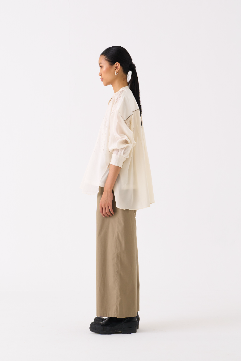 BAT SLEEVE TOP 
- IVORY