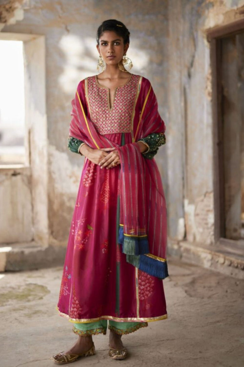 Nadira Magenta Front Puckering Kurta Set silk by Rajiramniq in pink color for women Worldwide