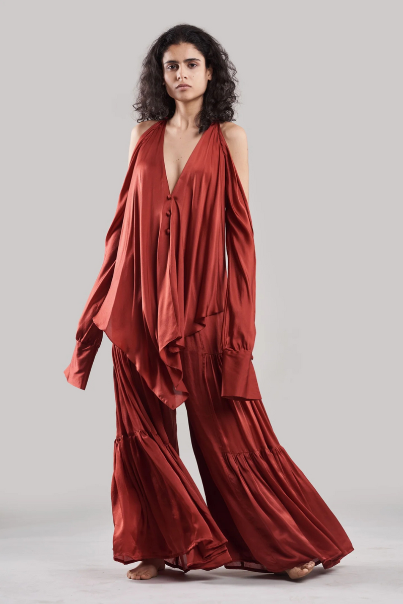 Pakhi Flared Pants with Versatile Top silk by Ituvana in black color for women Worldwide