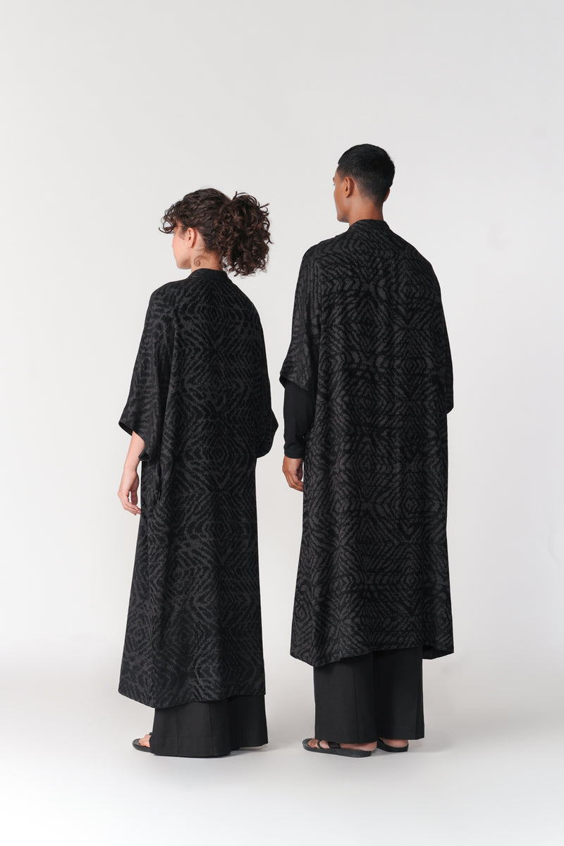 Jacquard Kimono Sleeve Overlay viscose cotton jacket/overlay by Turn Black in black for women Worldwide