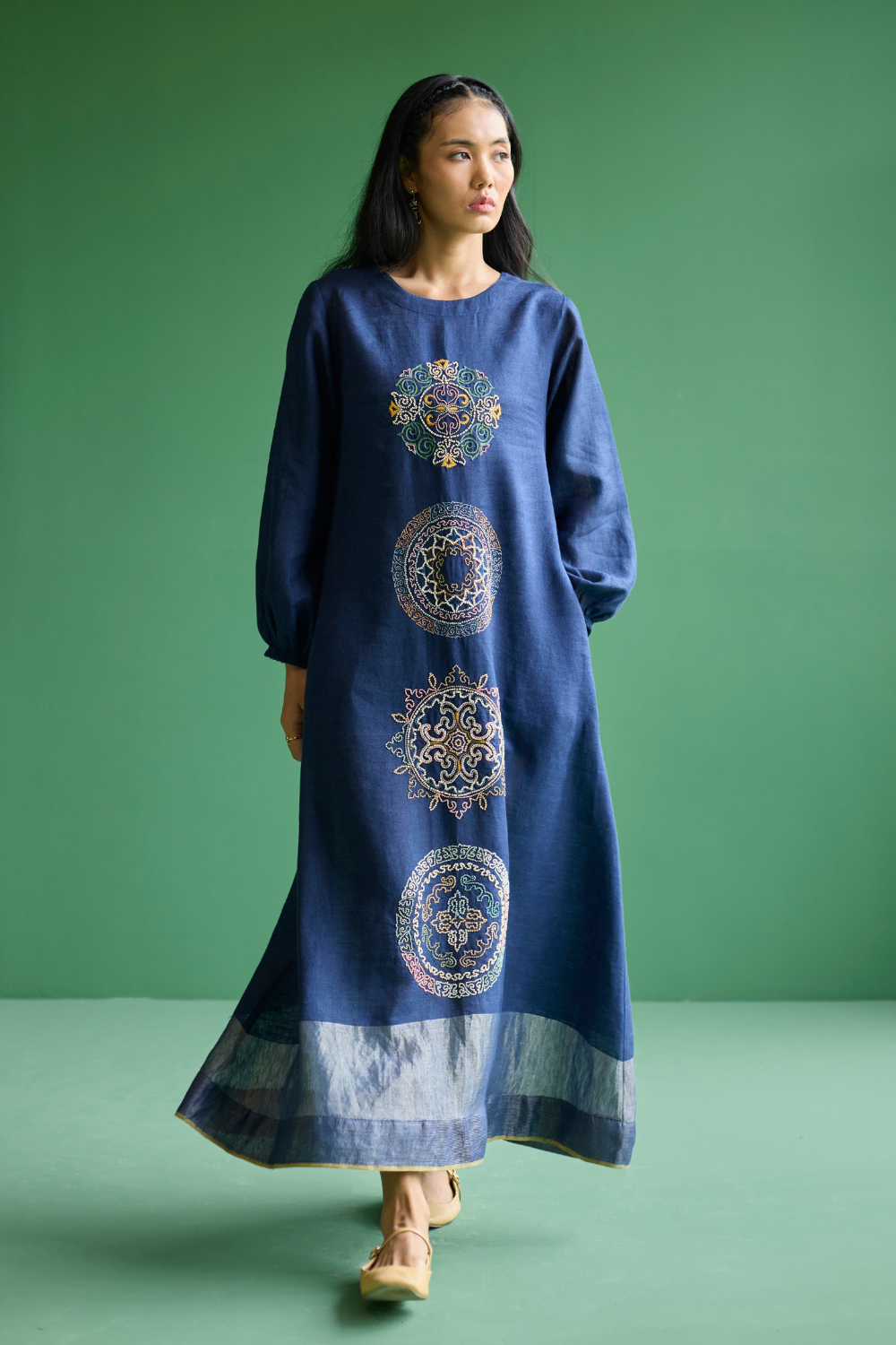 Eira Hand-Embroidered Linen Dress - Navy