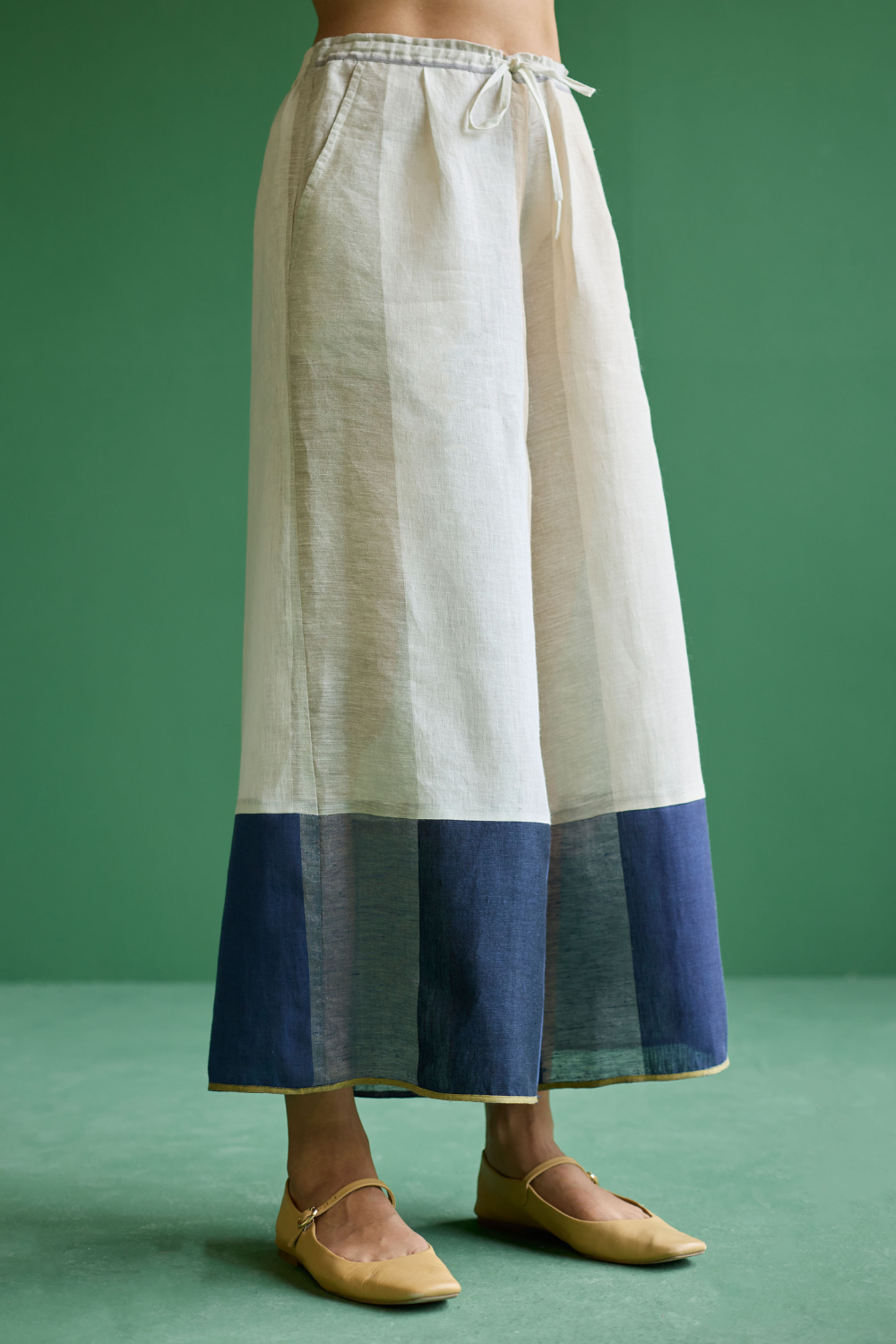 Kio Color-Blocked Linen Pant- Ivory