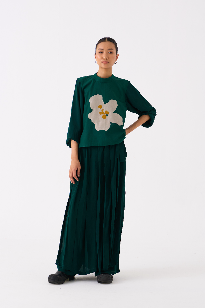 FLORAL APPLIQUE TOP-DARK GREEN poplin by THREE in green color for women Worldwide