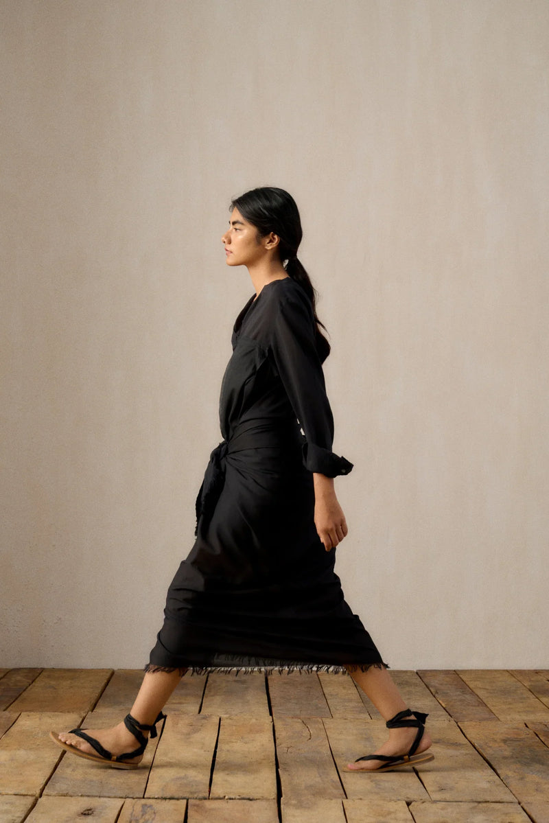 SHIBA MULMUL SARONG DRESS 100% cotton by Ituvana in white color for women Worldwide