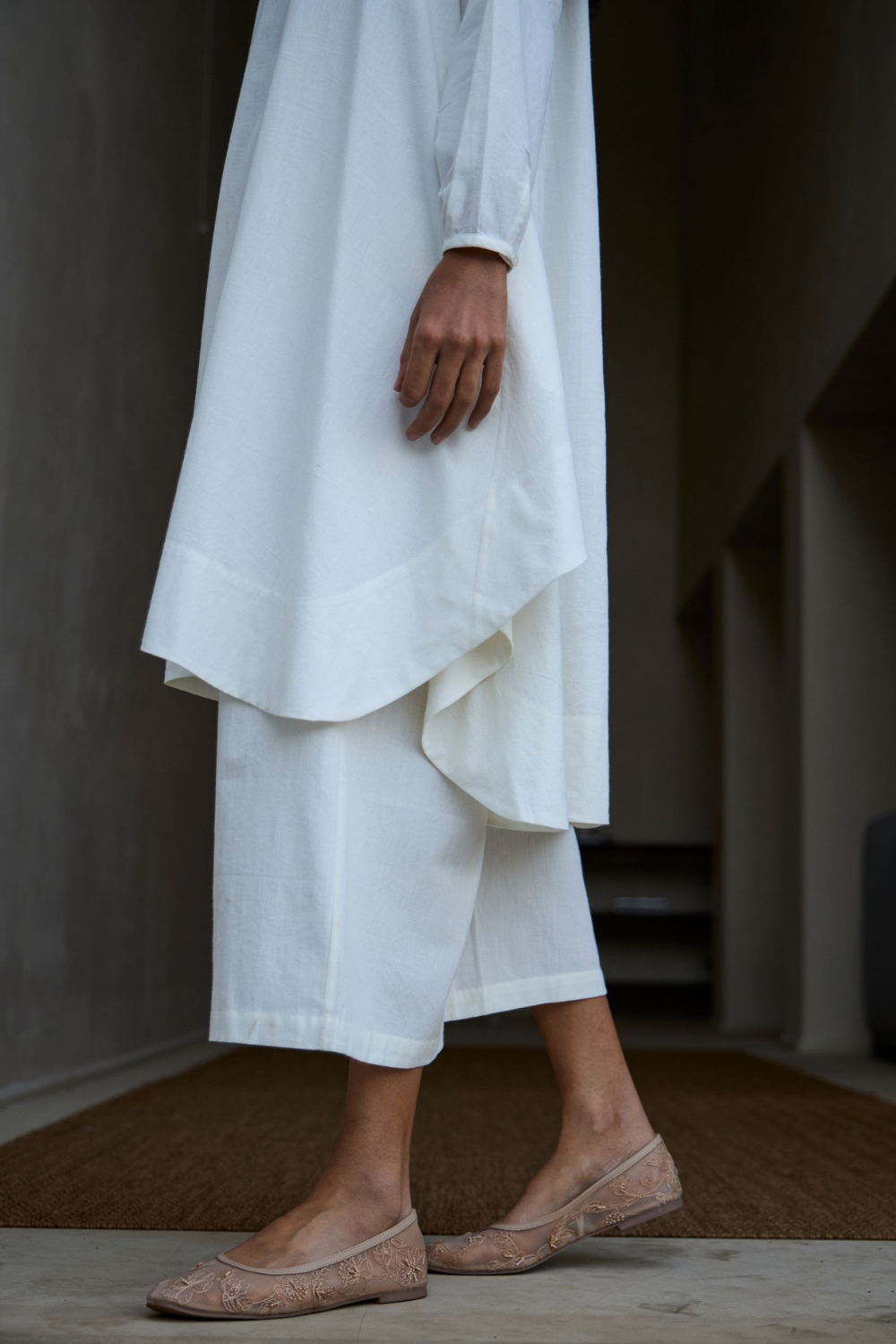 Woodstock Milk Pleated Pants