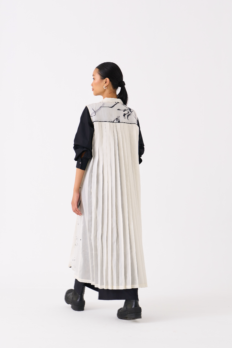 SLEEVELESS BACK PLEAT OVERLAY 
(SET OF 2)-BLACK poplin by THREE in black color for women Worldwide