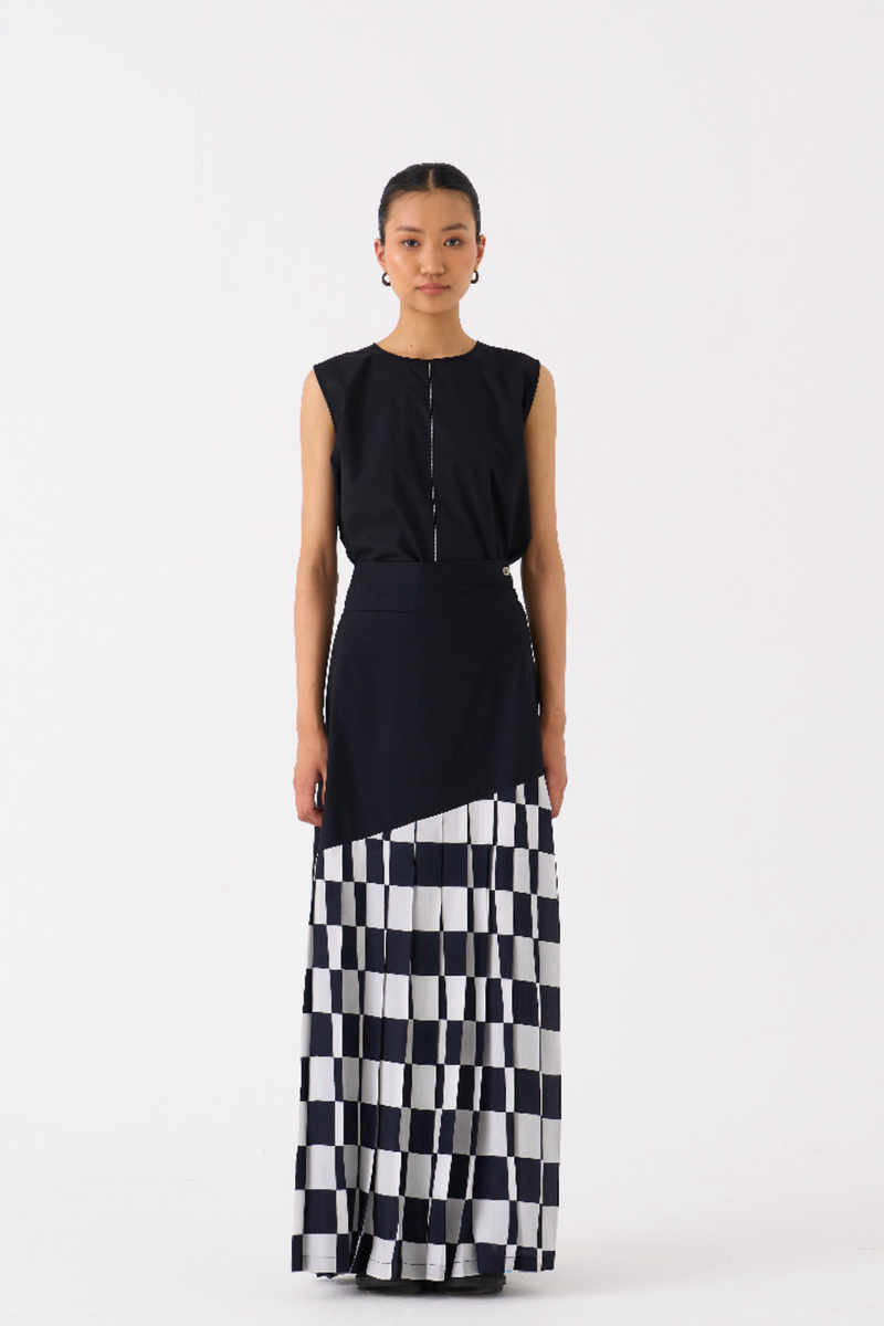CHECKERED SKIRT CO-ORD 
(SET OF 2)-
BLACK poplin by THREE in black color for women Worldwide
