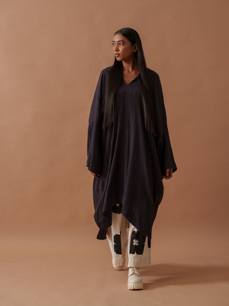 Monk Tunic crushed cotton top/shirt by Stoique in vory, black for women Worldwide
