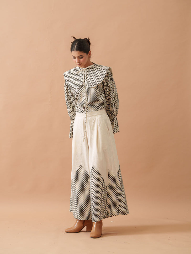 Lotus Top handwoven cotton top/shirt by Stoique in natural, black for women Worldwide