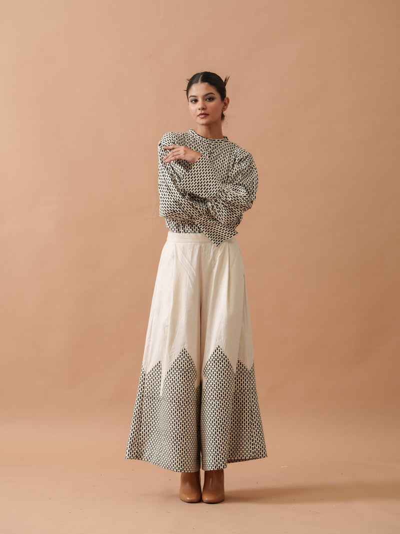 Lotus Top handwoven cotton top/shirt by Stoique in natural, black for women Worldwide