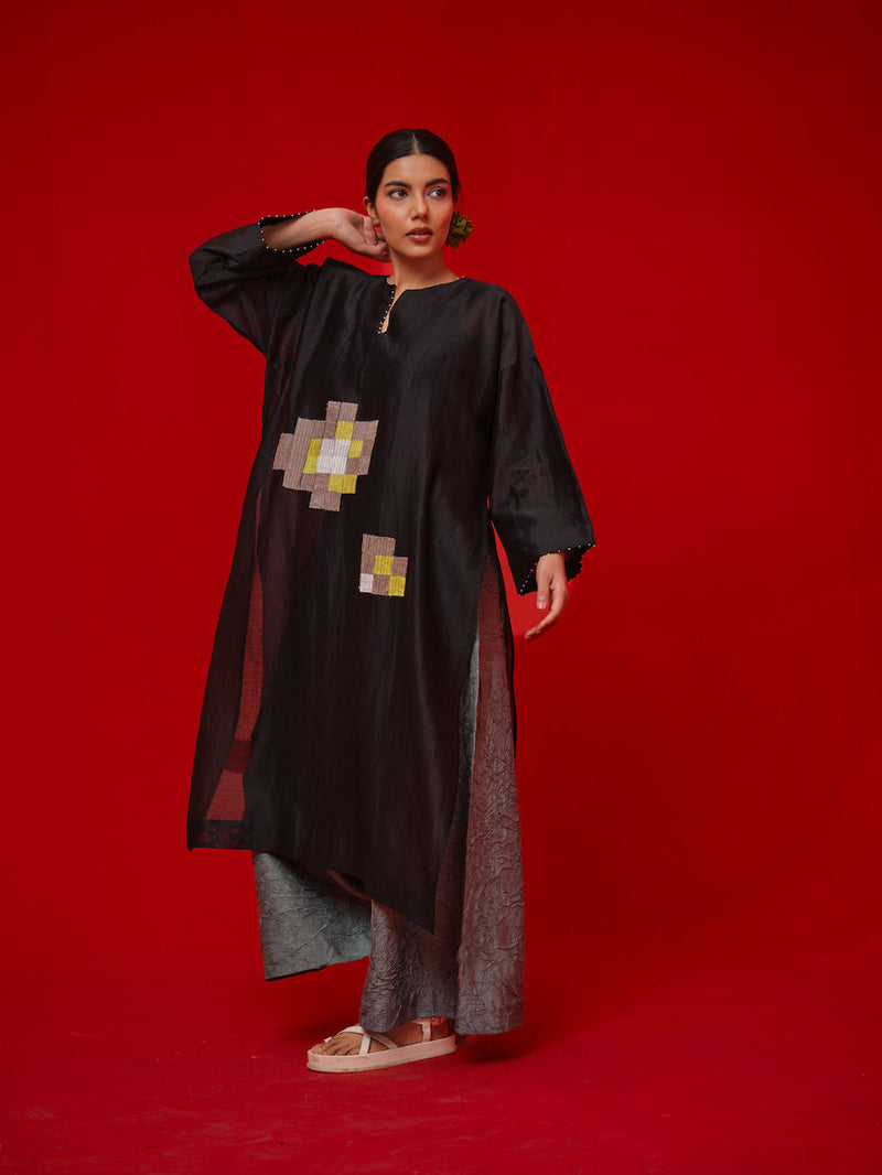 Trace Tunic-Black + Grey silk chanderi tunics/kaftan by Stoique in black, grey for women Worldwide