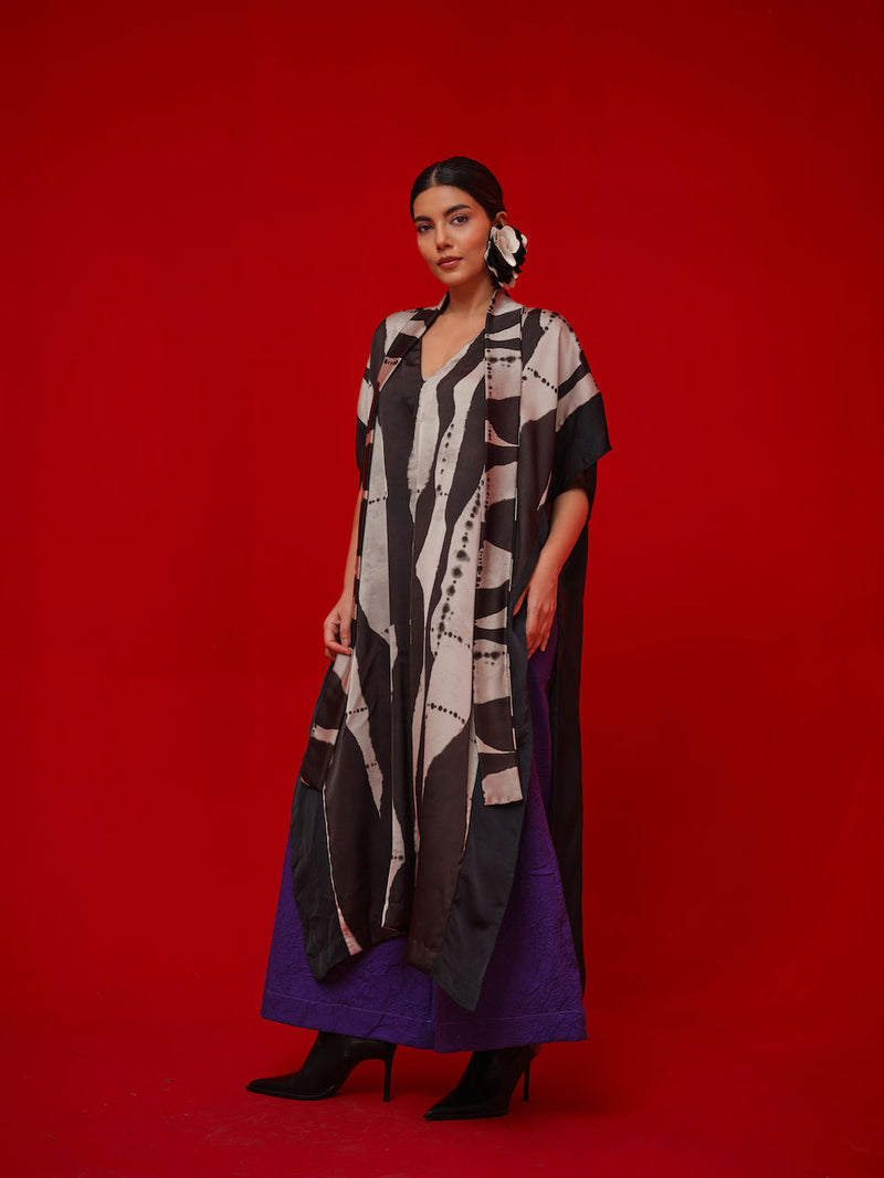 Discover Kaftaan-Black + Grey satin tunics/kaftan by Stoique in black, grey for women Worldwide