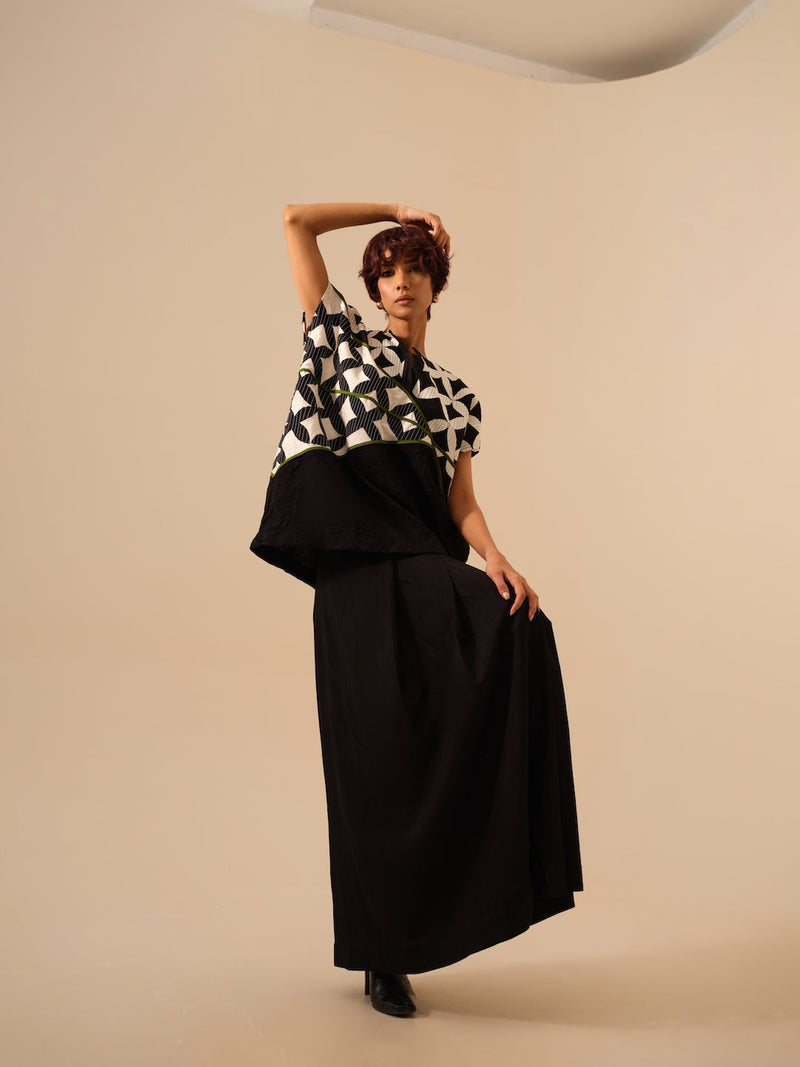 Mist Skirt-Black crushed silk skirts by Stoique in black for women Worldwide