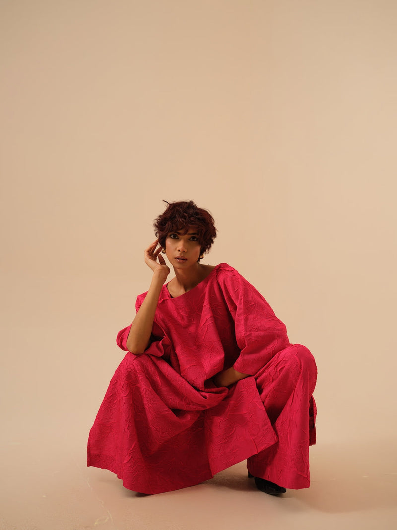Brook Tunic-Pink crushed silk kaftans and tunics by Stoique in pink for women Worldwide