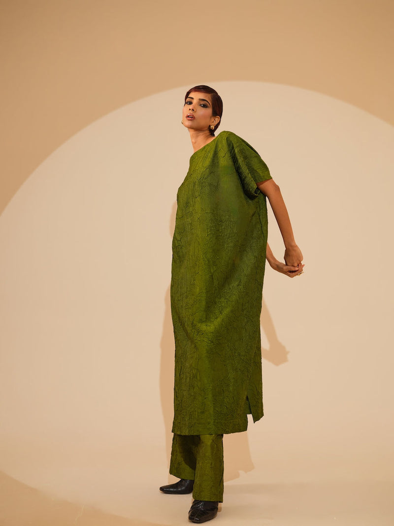 Brook Tunic-Jade Green crushed silk tunics/kaftan by Stoique in green for women Worldwide
