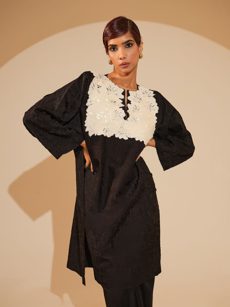 Beam Tunic-Black + Natural crushed silk tunics/kaftan by Stoique in black, natural for women Worldwide