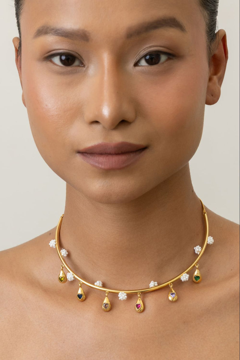 AN32G Dripping Flavours Hasli 18k gold plated on brass neckpiece by Aarjavee for women Worldwide