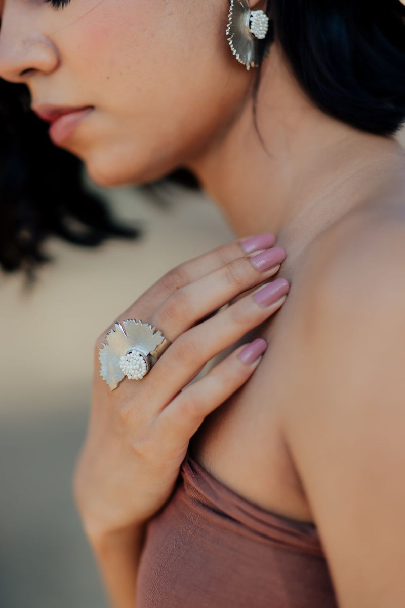 Ample Ring by Aarjavee for women Worldwide