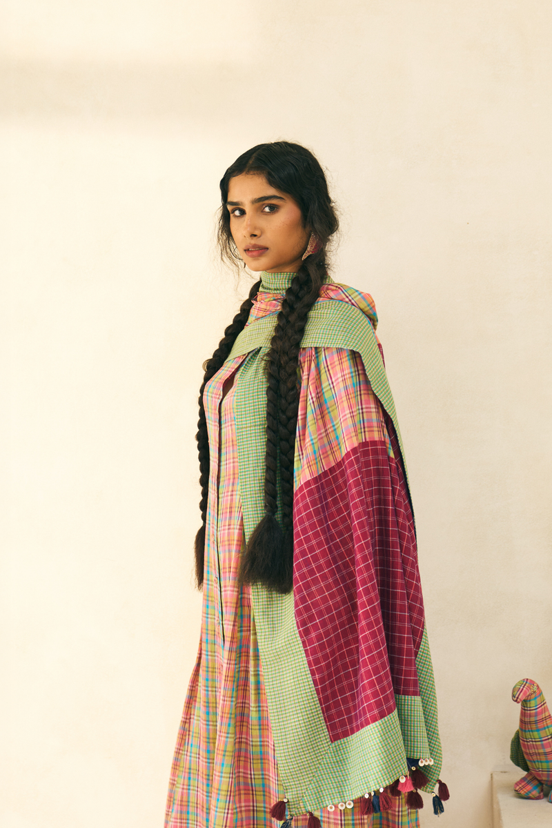 Aura Stole cotton by SWATTI KAPOOR in green color for women Worldwide