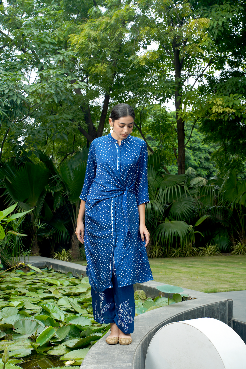 AUTUMN TIE KNOT KURTA SET-INDIGO BLUE silk by Dyelogue in blue color for women Worldwide