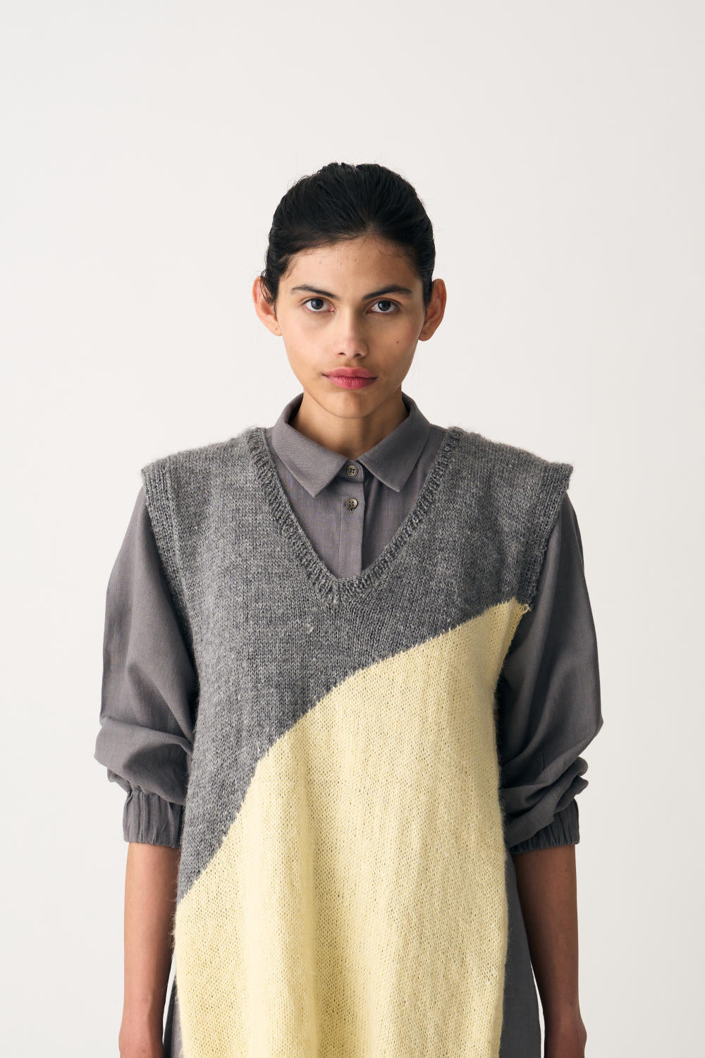 COLLARED NECK TUNIC - GREY