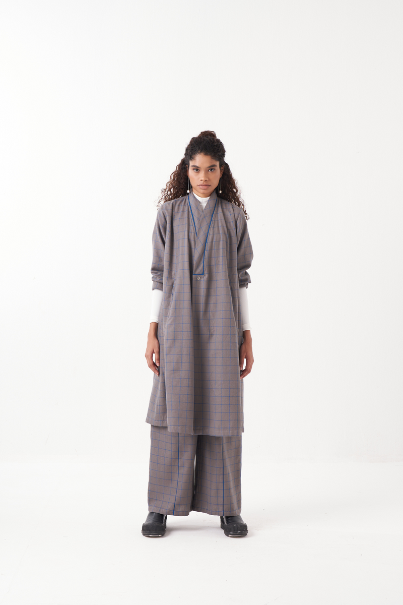 WRAP COLLAR EB CHECK-GREY CHECK by THREE in grey color for women Worldwide