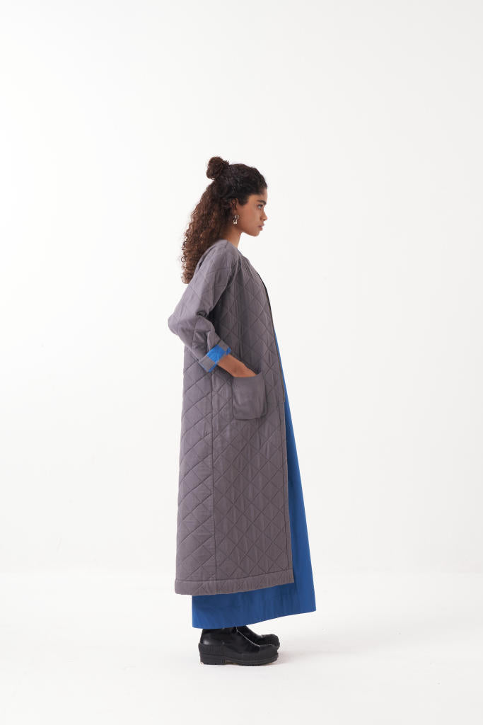 GREY LONG QUILTED JACKET CO-ORD (SET OF 2)-GREY
& ELECTRIC BLUE by THREE in grey color for women Worldwide