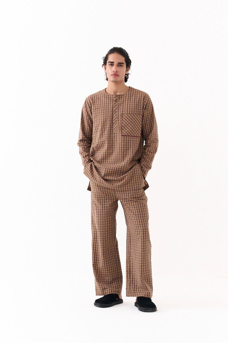 FRONT PLEAT BOTTOM-CARAMEL CHECK-CARAMEL CHECK